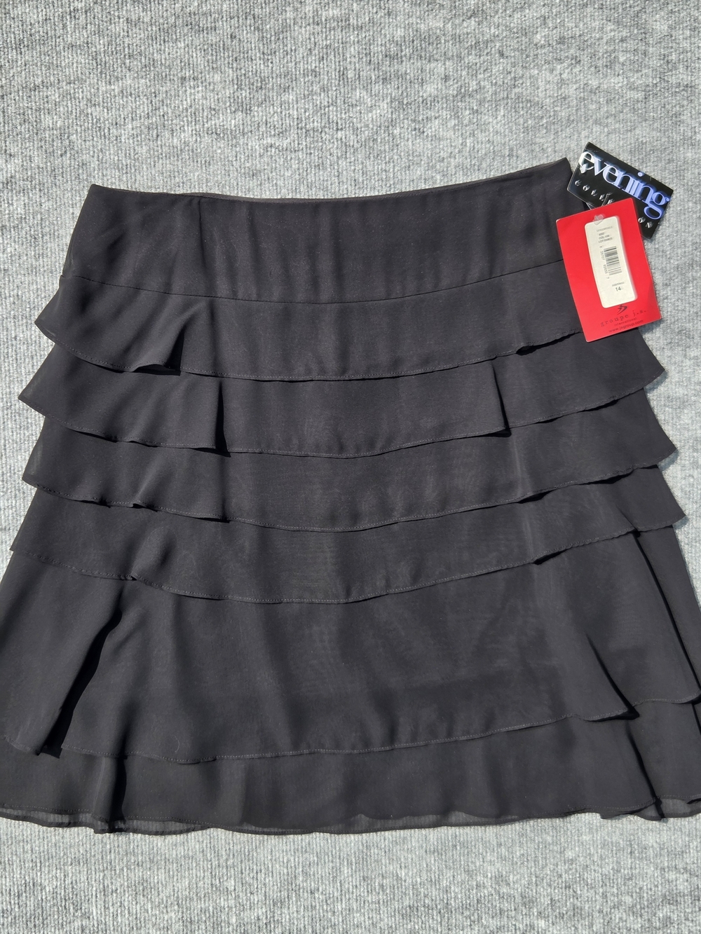 NWT JS Collections Black Layered Skirt Size-14